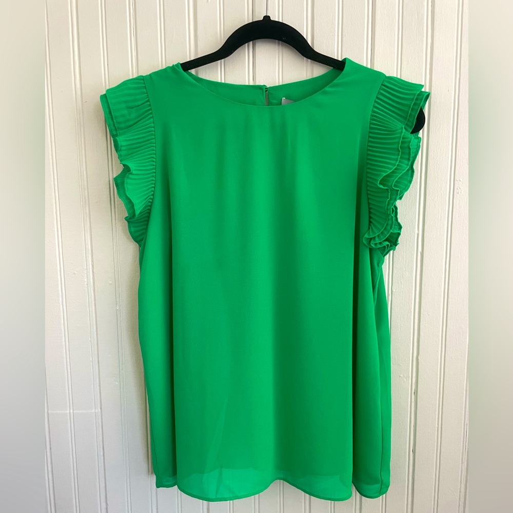NWT Women’s Naked Zebra Green Sleeveless Flutter Sleeve Top Size L